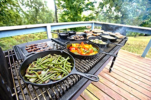 Lodge Cast Iron Griddle, Round, 10.5 Inch