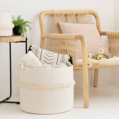 Cute baskets for online blankets